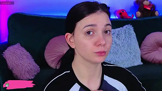 AveryWillow online show from 03.23.26