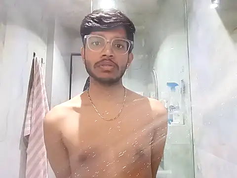 Snapshot of skinnyyyyyyyyy chatting on 02.04.25 skinnyyyyyyyyy online show from 02.04.25