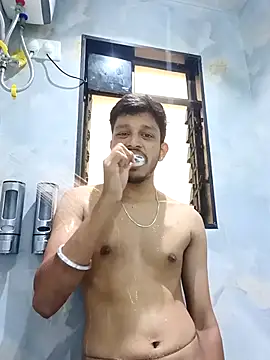 Snapshot of skinnyyyyyyyyy chatting on 10.08.25 skinnyyyyyyyyy online show from 10.08.25