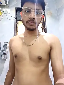 Snapshot of skinnyyyyyyyyy chatting on 10.14.25 skinnyyyyyyyyy online show from 10.14.25