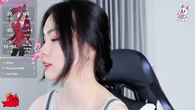 Snapshot of CelestiaWang chatting on 01.09.25 CelestiaWang online show from 01.09.25