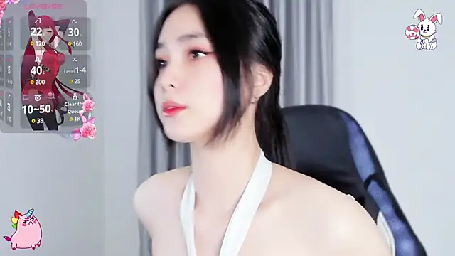 Snapshot of CelestiaWang chatting on 01.10.25 CelestiaWang online show from 01.10.25