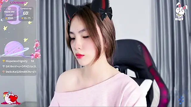 Snapshot of CelestiaWang chatting on 03.14.25 CelestiaWang online show from 03.14.25