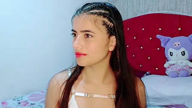 Snapshot of georgia_oli chatting on 12.09.24 georgia oli online show from 12.09.24