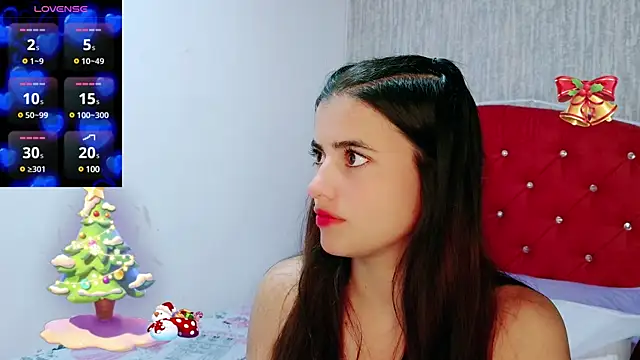 Snapshot of georgia_oli chatting on 12.10.24 georgia oli online show from 12.10.24