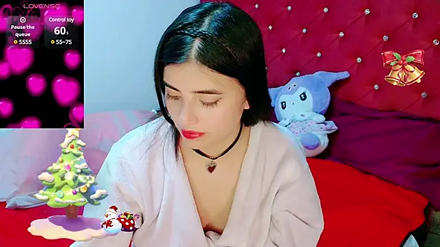 Snapshot of georgia_oli chatting on 12.21.24 georgia oli online show from 12.21.24