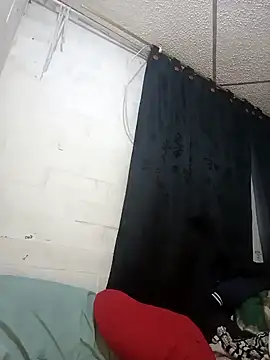 Snapshot of georgia_oli chatting on 02.09.25 georgia oli online show from 02.09.25