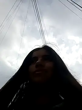 Snapshot of georgia_oli chatting on 02.10.25 georgia oli online show from 02.10.25