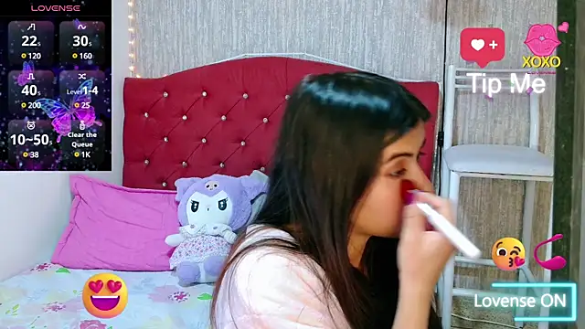 Snapshot of georgia_oli chatting on 02.11.25 georgia oli online show from 02.11.25