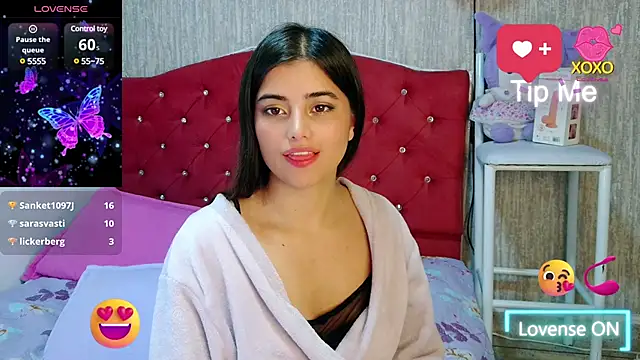 Snapshot of georgia_oli chatting on 02.14.25 georgia oli online show from 02.14.25