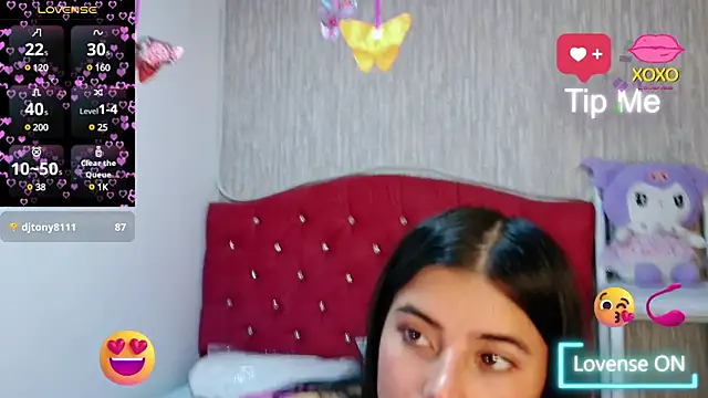 Snapshot of georgia_oli chatting on 03.01.25 georgia oli online show from 03.01.25