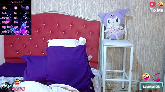 Snapshot of georgia_oli chatting on 09.18.25 georgia oli online show from 09.18.25