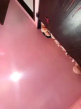 Snapshot of Hanna_Kinsley chatting on 09.22.25 Hanna Kinsley online show from 09.22.25