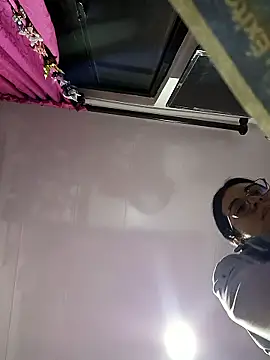 Snapshot of Hanna_Kinsley chatting on 11.03.25 Hanna Kinsley online show from 11.03.25