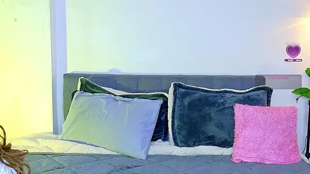 Rouse Hilton online show from 10.07.25