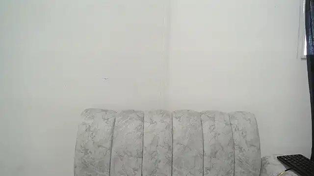 AMBER LOVE22 online show from 01.18.25