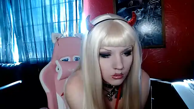 Snapshot of daddy_girl88 chatting on 09.16.25 daddy girl88 online show from 09.16.25