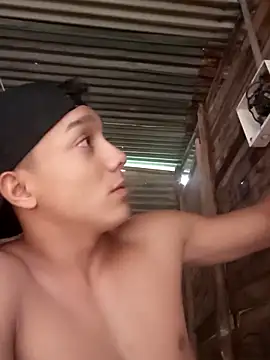 tayson  online show from 10.16.25