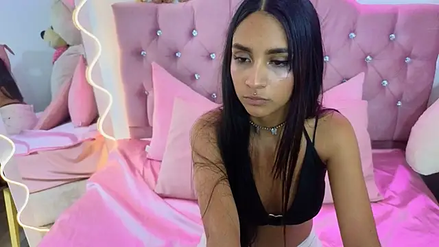 Snapshot of Jazmin_tay chatting on 01.16.25 Jazmin tay online show from 01.16.25