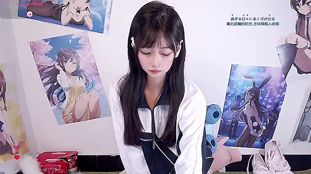 Snapshot of Xiaomi-Angela chatting on 04.25.26 Xiaomi-Angela online show from 04.25.26