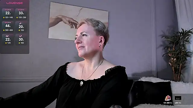 Nika Smit online show from 03.04.25
