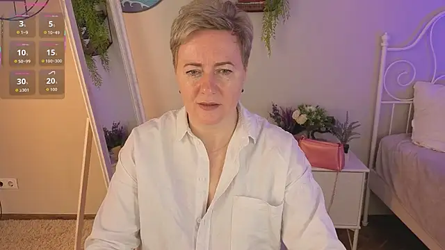 Nika Smit online show from 05.17.26
