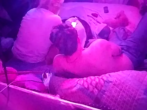 Snapshot of cockringkelley97 chatting on 04.04.26 cockringkelley97 online show from 04.04.26