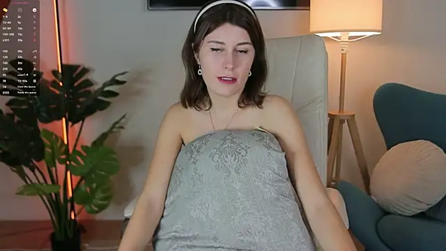 Hailey Green online show from 01.28.25