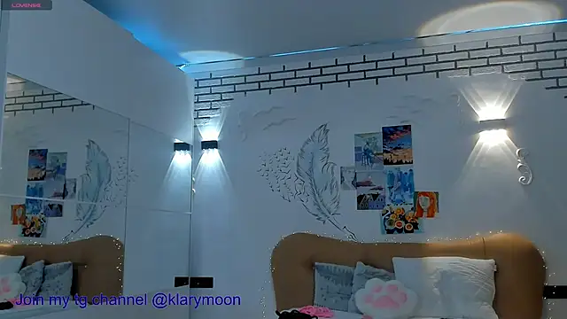 cute stefania online show from 02.07.25