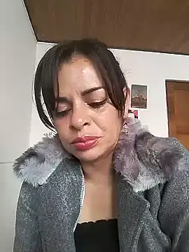 Snapshot of NATHALIA-28_ chatting on 01.08.25 NATHALIA-28 online show from 01.08.25