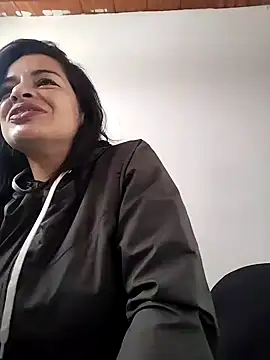 Snapshot of NATHALIA-28_ chatting on 01.24.25 NATHALIA-28 online show from 01.24.25