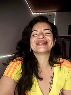 Snapshot of NATHALIA-28_ chatting on 02.11.25 NATHALIA-28 online show from 02.11.25