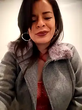 Snapshot of NATHALIA-28_ chatting on 02.14.25 NATHALIA-28 online show from 02.14.25