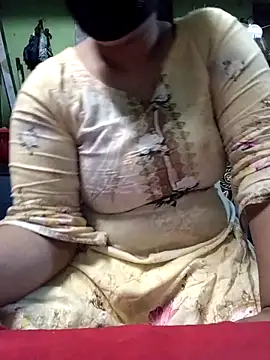 Snapshot of Nilanjona-Ray chatting on 12.23.25 Nilanjona-Ray online show from 12.23.25