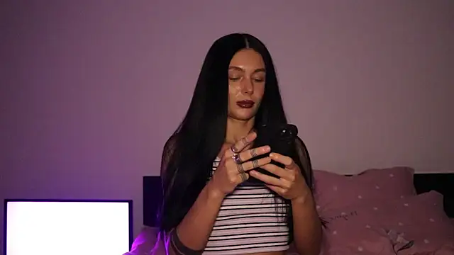 Snapshot of IvyKaelani chatting on 02.13.26 IvyKaelani online show from 02.13.26