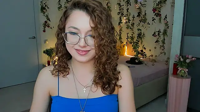 SereneFlame online show from 02.02.26