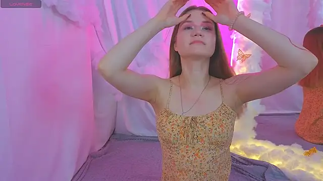 Snapshot of AlisiaSpinnet_ chatting on 10.27.25 AlisiaSpinnet online show from 10.27.25