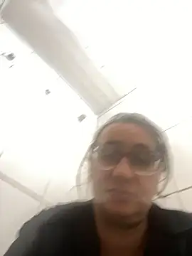 Snapshot of gloria7v05 chatting on 03.01.26 gloria7v05 online show from 03.01.26