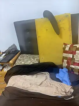 Snapshot of gloria7v05 chatting on 03.31.26 gloria7v05 online show from 03.31.26