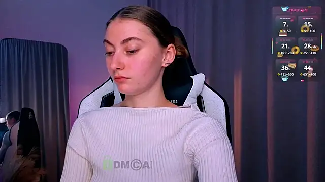 lady curls online show from 09.30.25