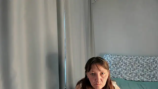 Snapshot of elis_gabbi chatting on 10.23.25 elis gabbi online show from 10.23.25