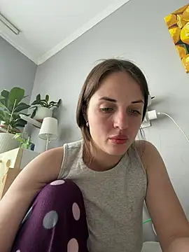 Snapshot of AmiLavs chatting on 05.15.26 AmiLavs online show from 05.15.26