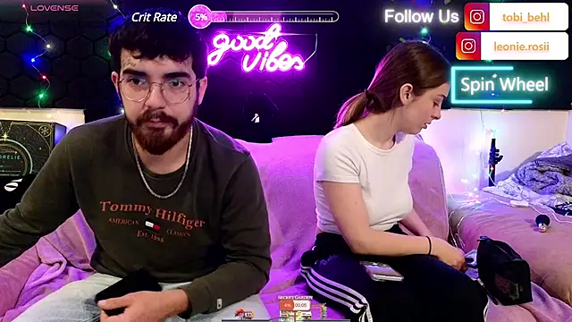 MrAndMrsSavage online show from 12.04.24