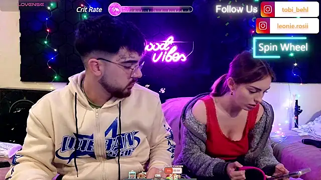 MrAndMrsSavage online show from 12.08.24