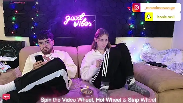 MrAndMrsSavage online show from 12.20.24