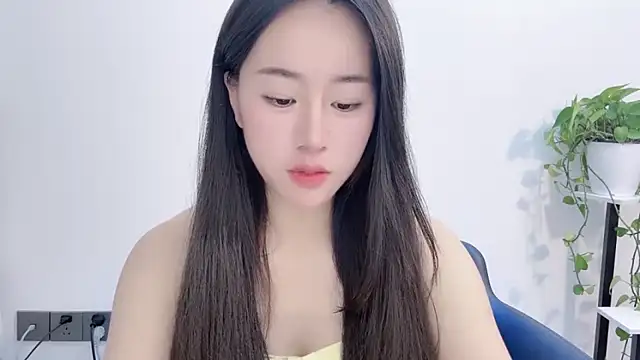 chloe-01 online show from 01.06.26