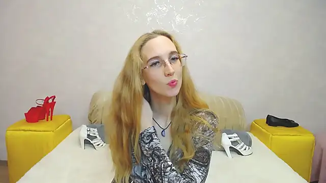 KlaryBrait online show from 12.07.24