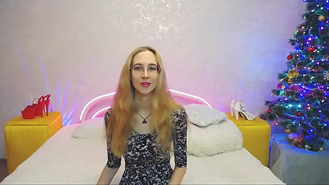 KlaryBrait online show from 12.19.24