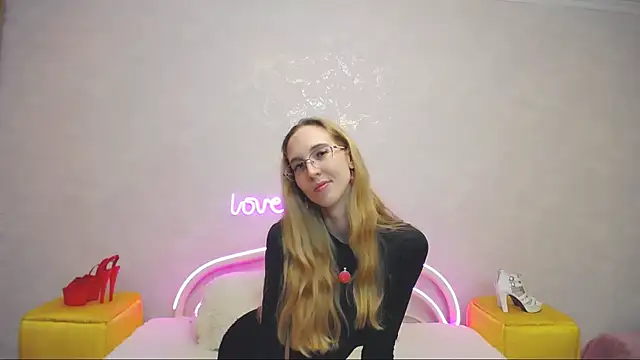 KlaryBrait online show from 01.22.25