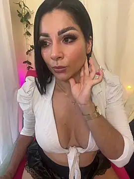 MOMALANA online show from 02.08.25